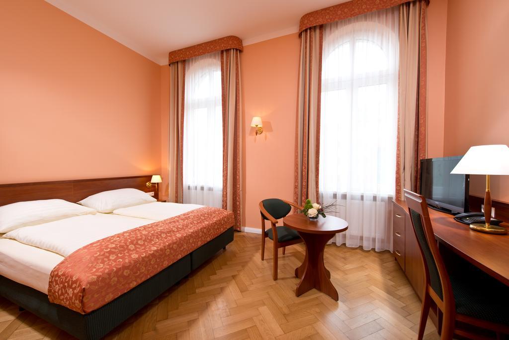 Rewari Hotel Βερολίνο Εξωτερικό φωτογραφία