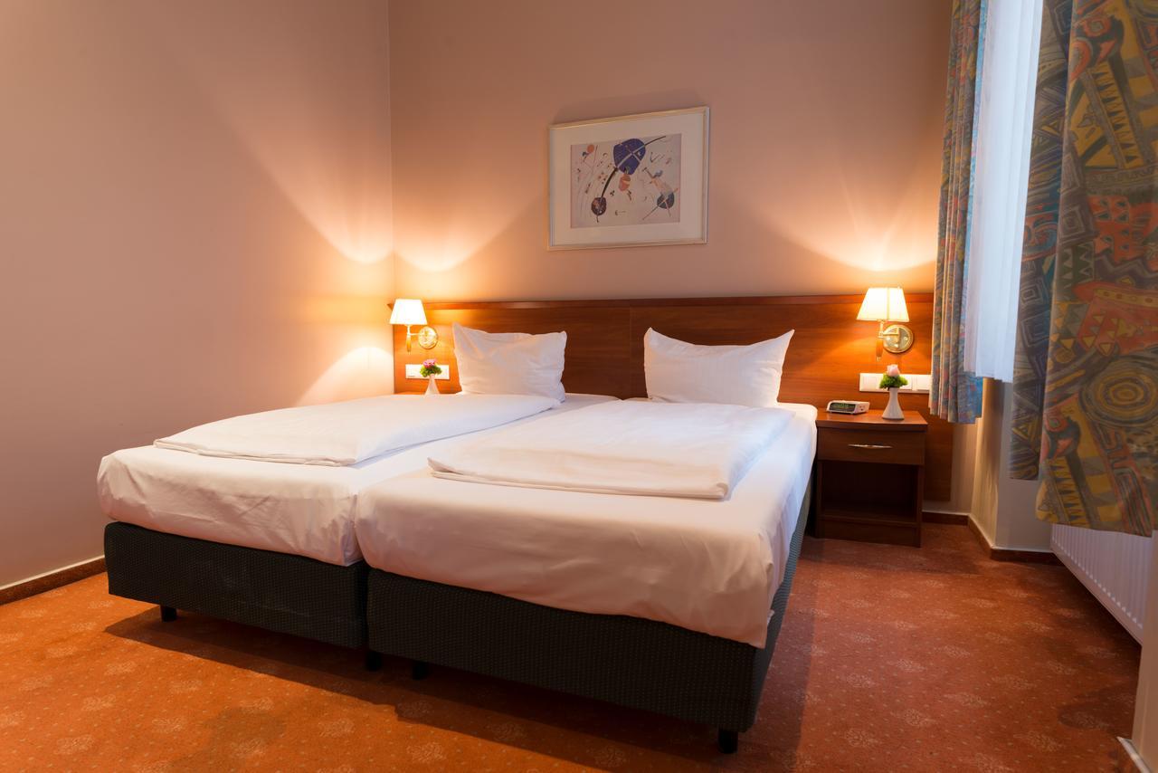 Rewari Hotel Βερολίνο Εξωτερικό φωτογραφία