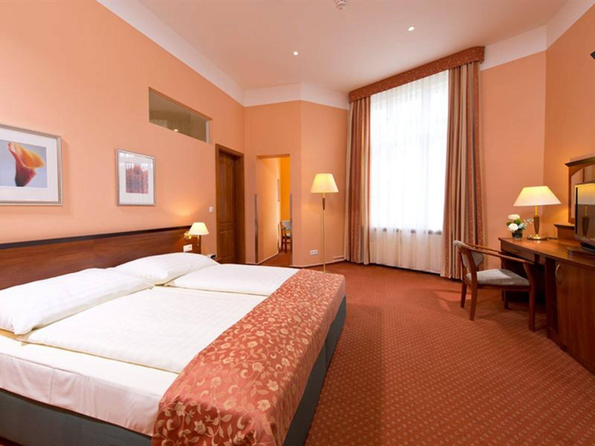 Rewari Hotel Βερολίνο Εξωτερικό φωτογραφία